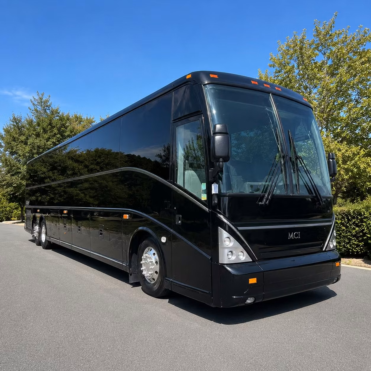 corporate event employee shuttle bus services in st joseph mo