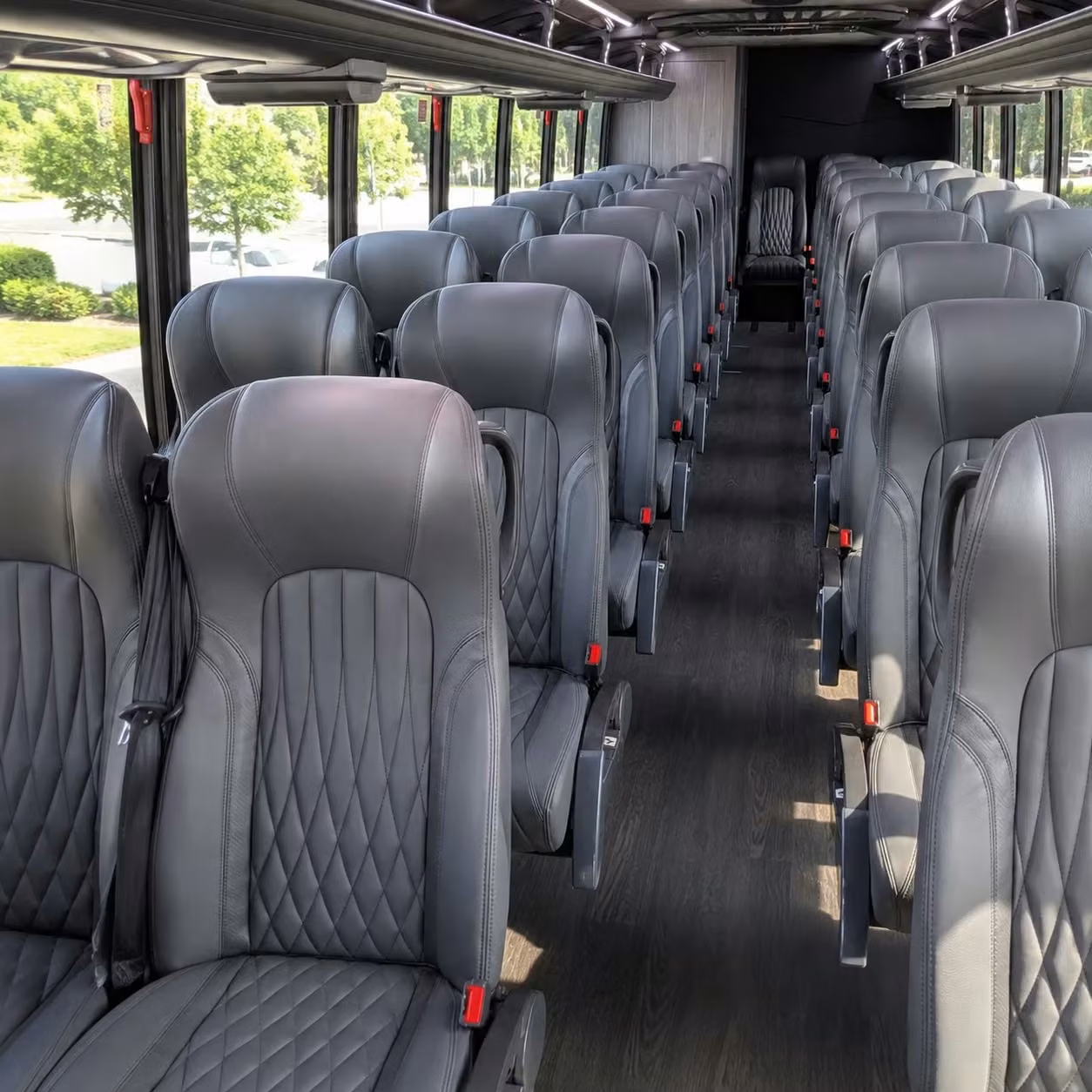 st joseph 30 passenger minibus rental