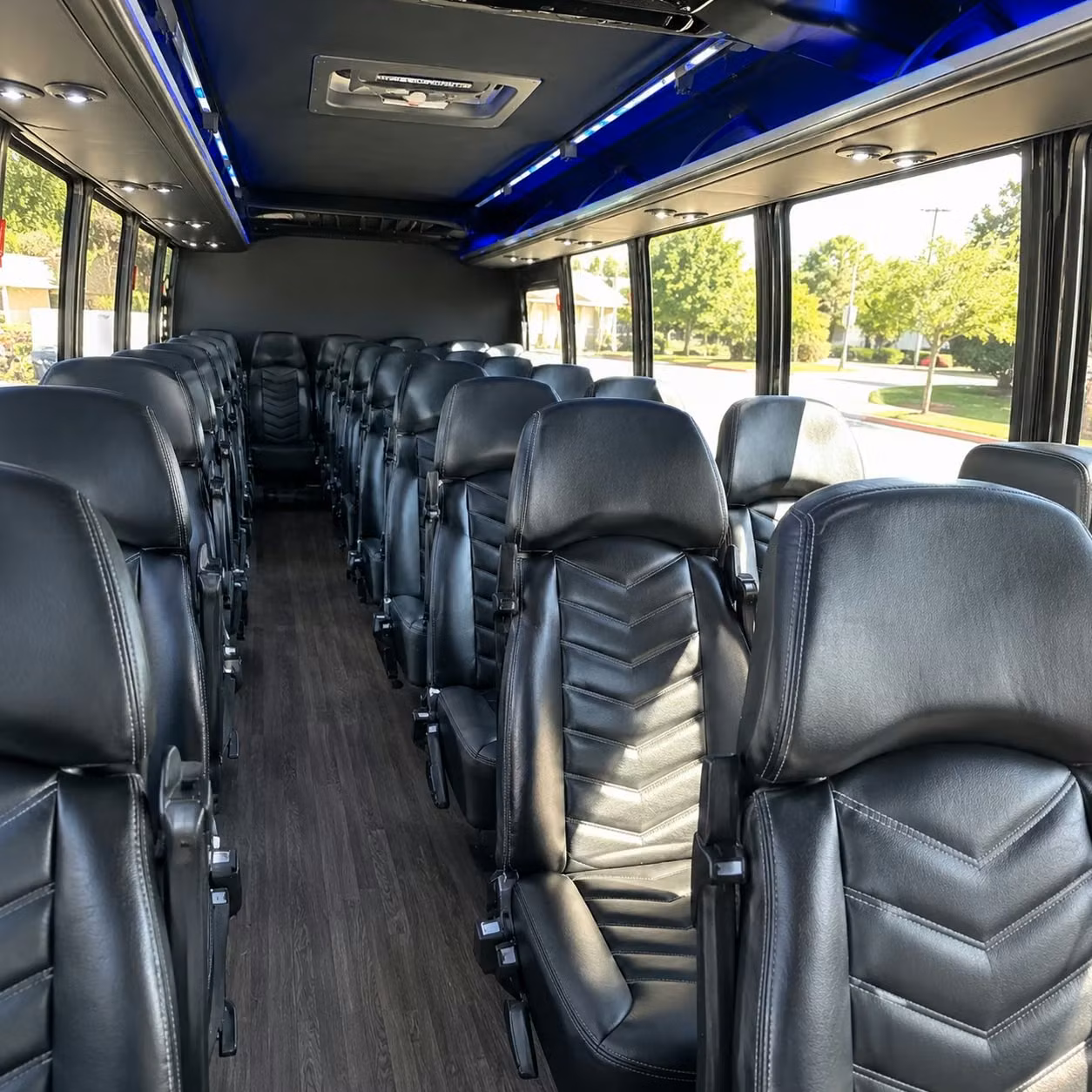 st joseph 35 passenger minibus rental
